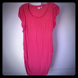 Flutter sleeve maternity top